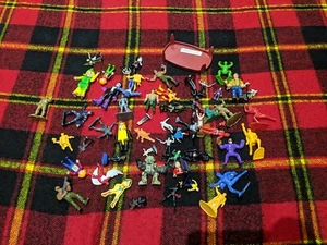 Random Miscellaneous Vintage 70s 80s Modern Action Figures Lot Various Toys - Picture 1 of 4