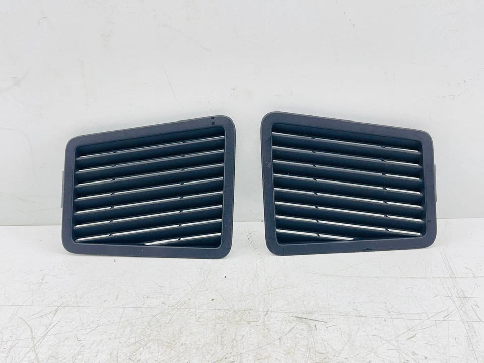 10-19 FORD C-MAX REAR RIGHT LEFT SIDE QUARTER PANEL VENT GRILLE PANEL SET OEM - Image 1 of 4