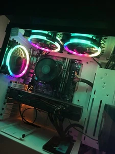 GAMING PC NVIDIA 2070 RYZEN 5 3600 16 GB RAM 1 TB SSD (NEEDS NEW EXHAUST FANS) - Picture 1 of 6