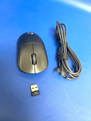 NICE Logitech G Pro M-R0070 LIGHTSPEED Wireless Gaming Mouse -W DONGLE - Image 1 of 4