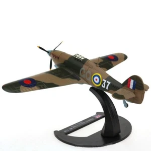 1:72 WW2 RAF Hawker Hurricane Fighter Aircraft Model Diecast Military Collection - Picture 1 of 9