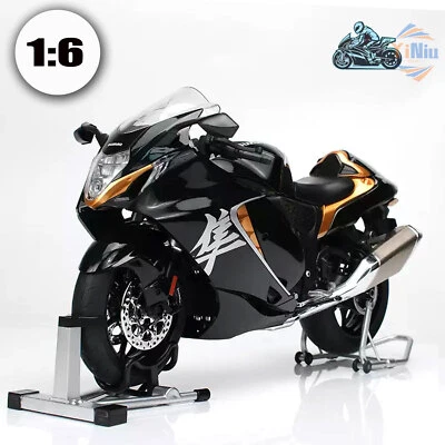 1:6 Suzuki Hayabusa 1300R Diecast Alloy Motorcycle Model w/ Ignition Start Black - Image 1 of 4