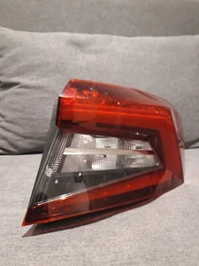 Skoda Karoq rear right tail light cover 2017- - Picture 1 of 7