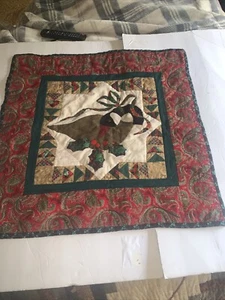 Christmas Quilt Goose Holly  23 X 24” Vintage Hanmade - Picture 1 of 5