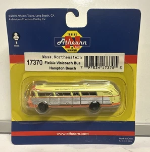 Athearn N Scale Mass. Northeastern Flxible Visicoach Bus / Hampton Beach #17370 - Picture 1 of 5