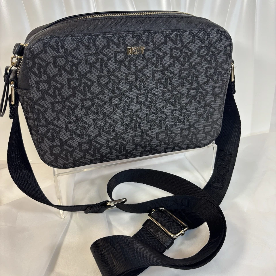 Bolso de mano DKNY para mujer cámara tutú negro con doble cremallera Foto 1 de 4