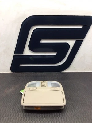 2008 Hyundai Sonata - Front Map Lights (Flaw) - Image 1 of 4