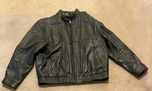 Wilson’s schwarze Lederjacke 44 Vintage 94118 Motorrad oder Freizeit Mantel Herren - Bild 1 von 8