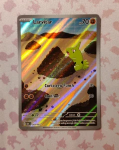 Larvitar 203/197 Art Rare - 2023 Pokémon Scarlet & Violet Obsidian Flames - Bild 1 von 2
