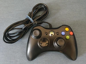 Original XBOX 360 Controller Gamepad schwarz kabelgebunden | Sehr guter Zustand - Bild 1 von 8