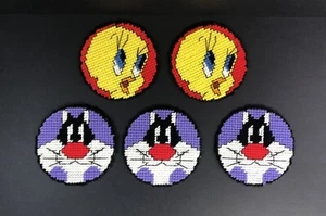 Vintage Handmade Needlepoint Yarn Tweety and Sylvester Coasters Lot of 5) 4.5 in - Picture 1 of 7