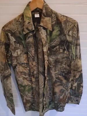 Ranger Men’s Realtree Camouflage Button Down Sleeve Camping Hunting Shirt Size M - Image 1 of 4