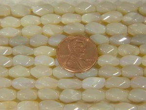 Butw Australien Solide Opale Ovale Tortillon 16 " Strand Perles Collier avec - Imagen 1 de 5