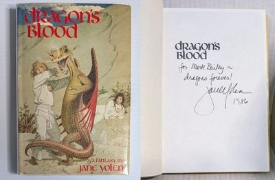 DRAGON'S BLOOD Signed Jane Yolen 1982 1st Edition HCDJ Science Fiction Fantasy Foto 1 de 4
