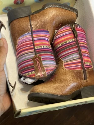 Bota Ariat Little Stompers para niños talla por favor busque medidas Foto 1 de 4