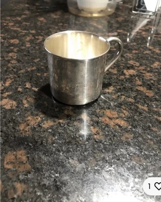 Taza infantil Reed & Barton 865 placa de plata Foto 1 de 4