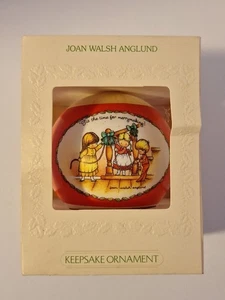 1981 Hallmark Keepsake ornamento in raso infrangibile, Joan Walsh Anglund - Foto 1 di 4