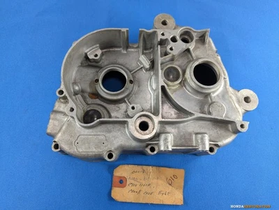 Nuevo de Lote Antiguo Cárter Honda CA110/C110 General Export, Derecho 11100-011-010 Original OEM Foto 1 de 4