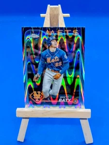 2025 Topps Chrome Brett Baty Ray Wave #17 New York Mets - Picture 1 of 3