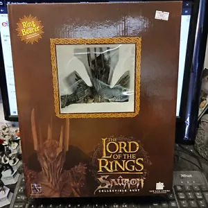GENTLE GIANT SAURON BUST SEALED BOXED - Picture 1 of 4