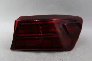 Luz trasera derecha pasajero KIA FORTE 2022-2023 OEM #30090 - Imagen 1 de 10