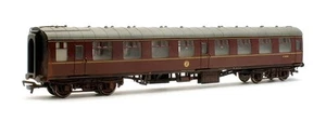 BACHMANN 'OO' GAUGE 39-026 BR MAROON MK1 CORRIDOR E24538 COACH *WEATHERED - Picture 1 of 4