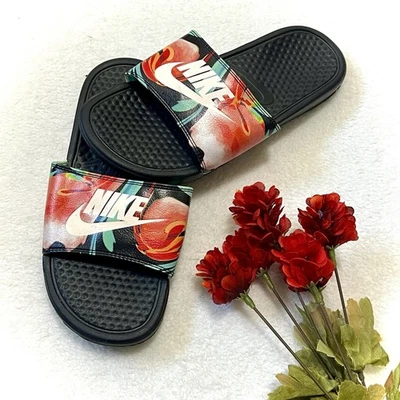 Sandalias para mujer Nike Benassi JDI tropicales florales - talla 7 Foto 1 de 4
