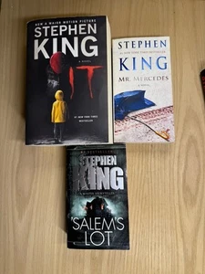 Stephen king Lot Of 3 Paperback Books  Mr Mercedes, IT, Salem’s Lot - Picture 1 of 2
