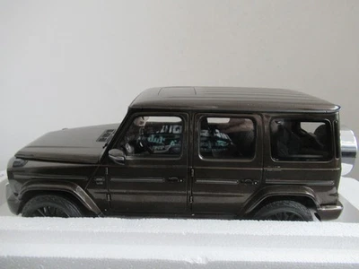 Modellautos 1:18 Minichamps Street 2020 Mercedes Benz G-Klasse 110037102 - Bild 1 von 4