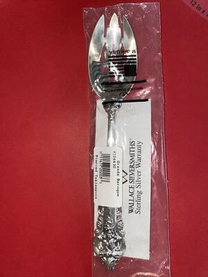 Colher de sopa perfurada Wallace prata esterlina NOVA Grand Baroques - Imagem 1 de 4