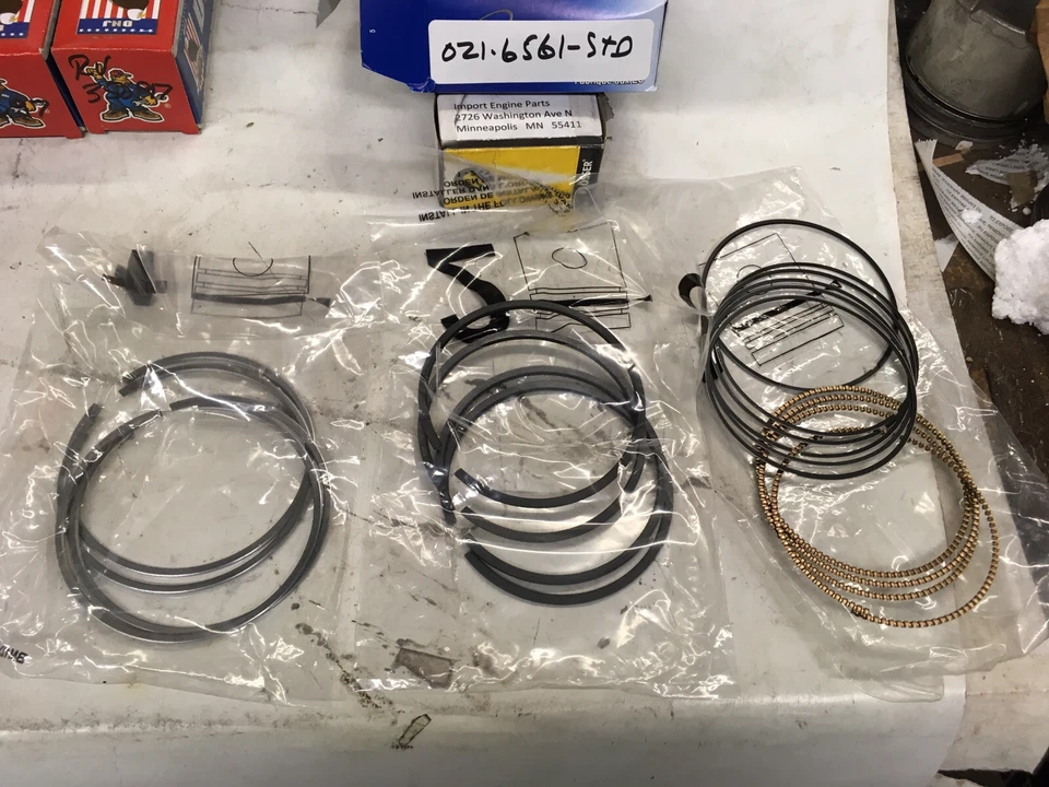 CONJUNTO DE ANEL DE PISTÃO COMPATÍVEL COM BMW 318i 1796cc DOHC M42 84mm 1991-1998 021-6561-STD - Imagem 1 de 1