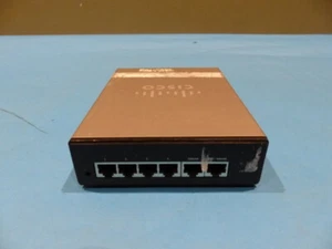 CISCO RVO42 10/100 4 PORT VPN ROUTER - Picture 1 of 4