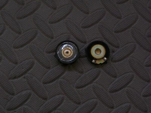 Nintendo Game Boy Color Authentic Motherboard OEM Color Speaker - Picture 1 of 1