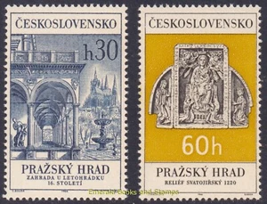 EBS Czechoslovakia 1966 - Prague Castle Treasures - Michel 1617-1618 MNH** - Picture 1 of 3