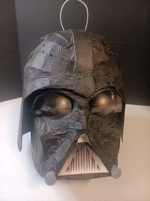 Piñata 3D Darth Vader Pull-String USADA Foto 1 de 4