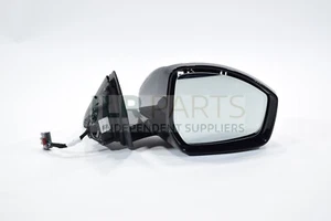 Range Rover Evoque 2019 RH Wing Mirror LR114767 LR093156 Genuine New - Picture 1 of 2