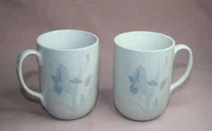 EXCELENTE TAZAS DE CAFÉ FLORES FRESCAS AZUL/ROSA LOTE DE 2 TAZAS PORCELANA CHINA - Imagen 1 de 4