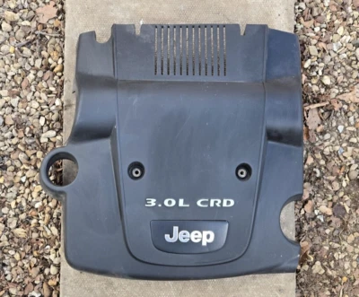 JEEP GRAND CHEROKEE WK MK3 3.0 CRD ENGINE COVER - Image 1 of 4