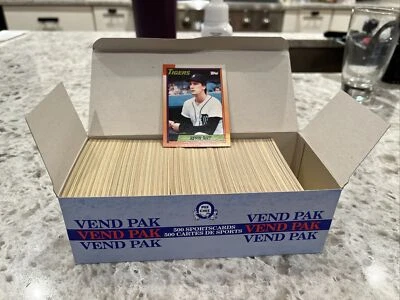 1990 OPC O-PEE-CHEE PARTIAL Baseball Vending Box from a sealed case READ - Image 1 of 4