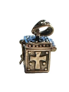 Vintage Sterling Silver 925 Prayer Or Pill Box Pendant Charm NO NECKLACEINCLUDED - Picture 1 of 9