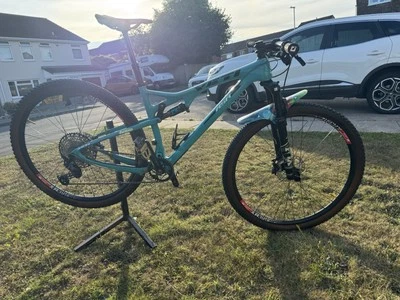 Yeti ASR C Full suspension XC Mountain Bike, FOX, Shimano SLX Hope, DT, Rockshox - Image 1 of 4