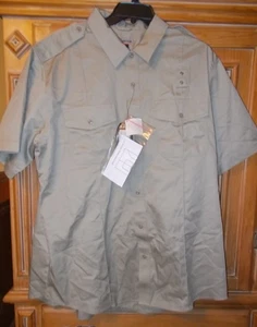 5.11 Tactical MENS SIZE 2XL Short Sleeve Khaki Venitlated Conceal Carry Shirt - Picture 1 of 2