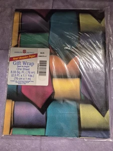 Vintage Gift Wrap - Picture 1 of 2