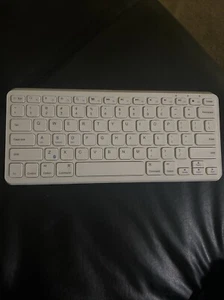 Anker Ultra Slim Bluetooth Keyboard A7726 White iOS, Android, Windows, Mac - Picture 1 of 2