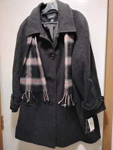 London Fog Women's Charcoal Gray Coat with Plaid Scarf, 1X (14W-16W), NWT - Picture 1 of 8