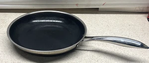 HEXCLAD 10" Hybrid Fry Pan With Stay Cool Handle No Lid - Picture 1 of 6
