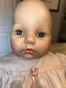 Madame Alexander Vintage 1966 Victoria 18" Original Crier Baby Puppe-kein Schreier - Bild 1 von 9