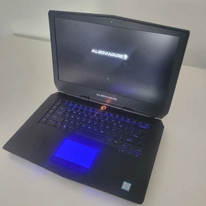 Alienware AW15R2 15.6 Inch Gaming 16GB RAM Laptop Wi Adapter FRESH HARD DRIVE - Picture 1 of 6