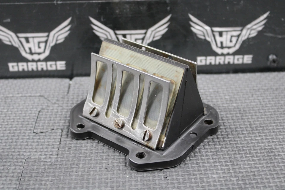 1998 KTM 250 300 360 380 CONJUNTO DE BLOCO DE PALHETAS DE ADMISSÃO FABRICANTE DE EQUIPAMENTO ORIGINAL 54630051344 54130051000 - Imagem 1 de 4