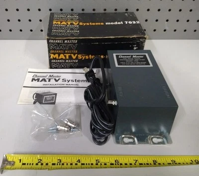 Vtg Channel Master MATV VHF Solid State Distribution Amplifier 30 dB Gain - Image 1 of 4